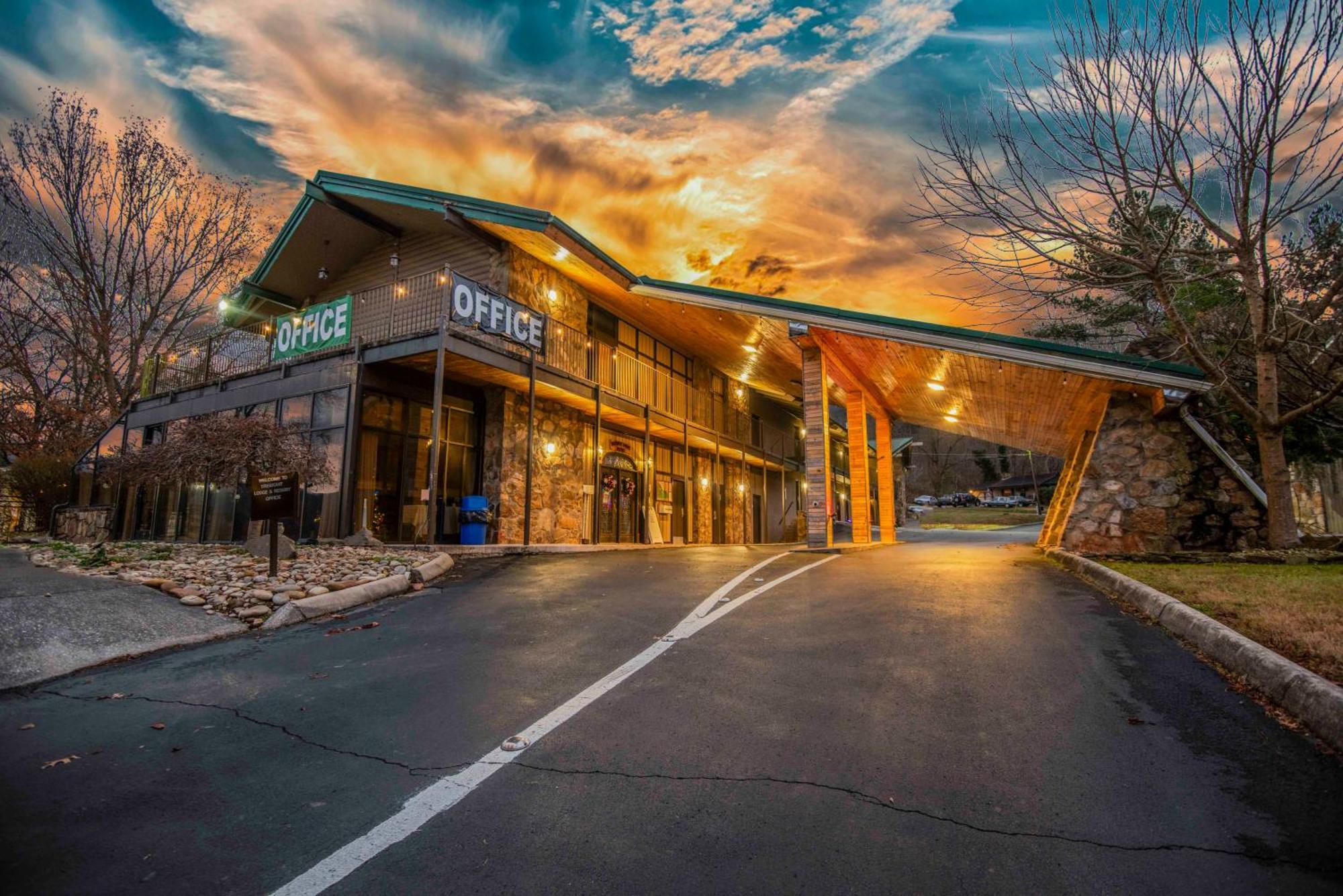 Tremont Lodge & Resort Townsend Bagian luar foto
