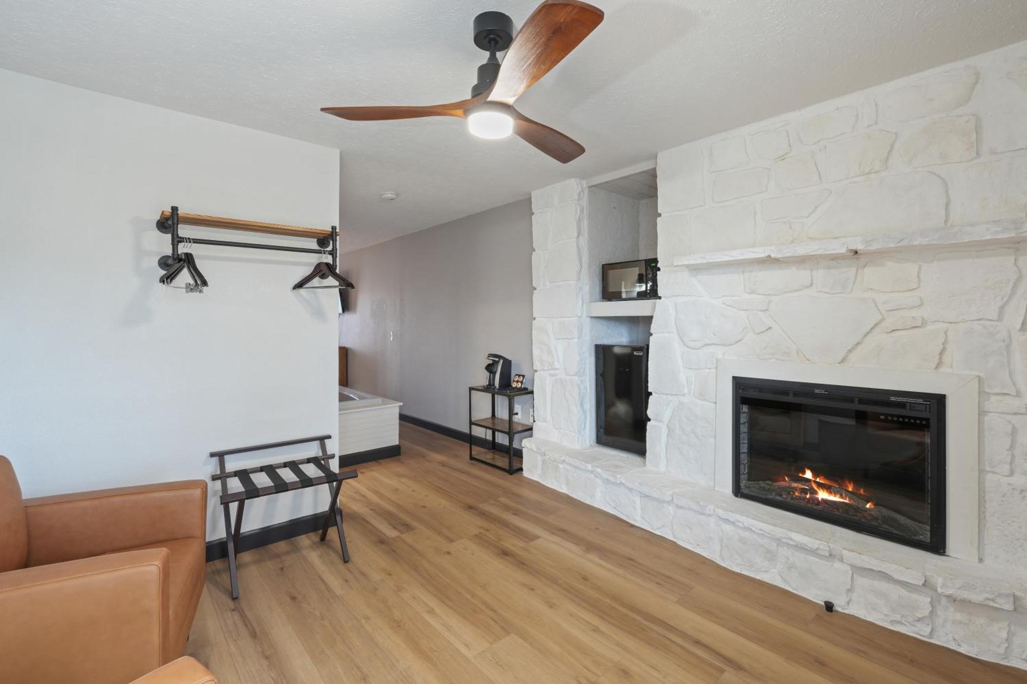 Tremont Lodge & Resort Townsend Bagian luar foto