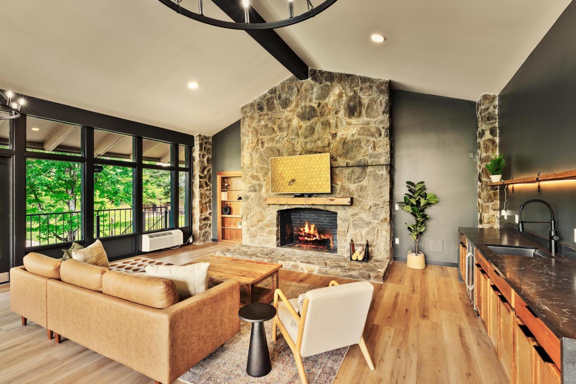 Tremont Lodge & Resort Townsend Bagian luar foto